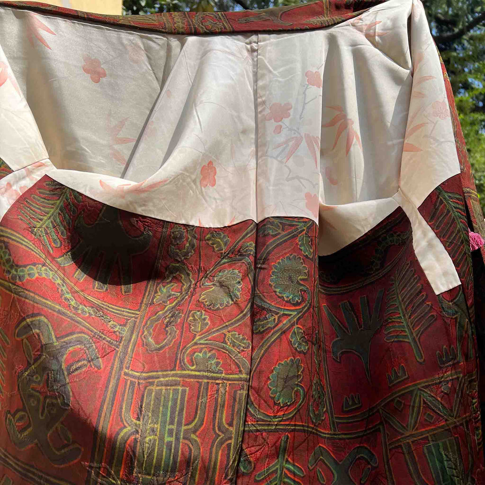 
                  
                    Haori D’Epoca In Seta Giacca Per Kimono Rosso e Verde - Todoku Japan
                  
                